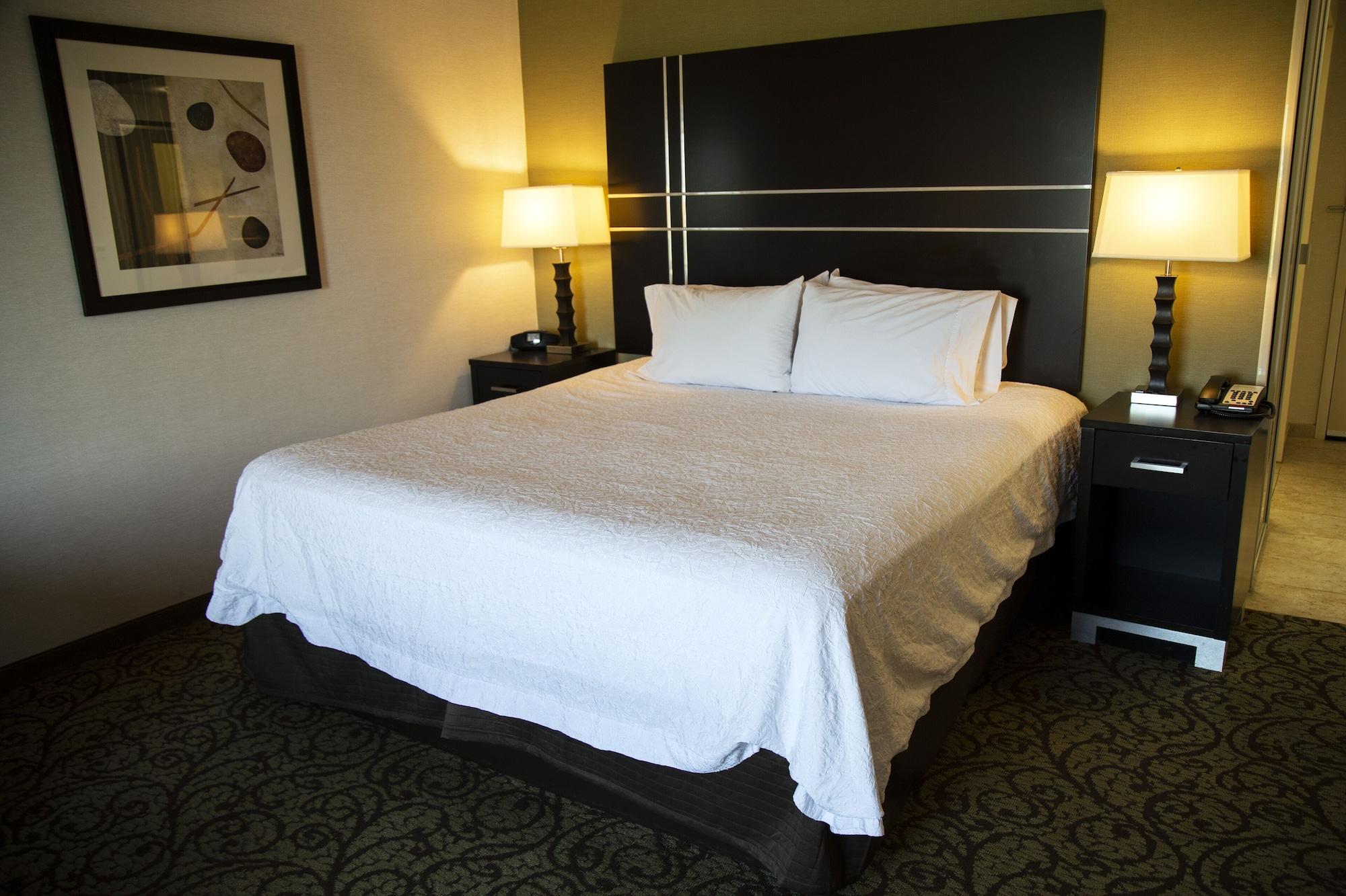 Hampton Inn & Suites Sharon West Middlesex Extérieur photo