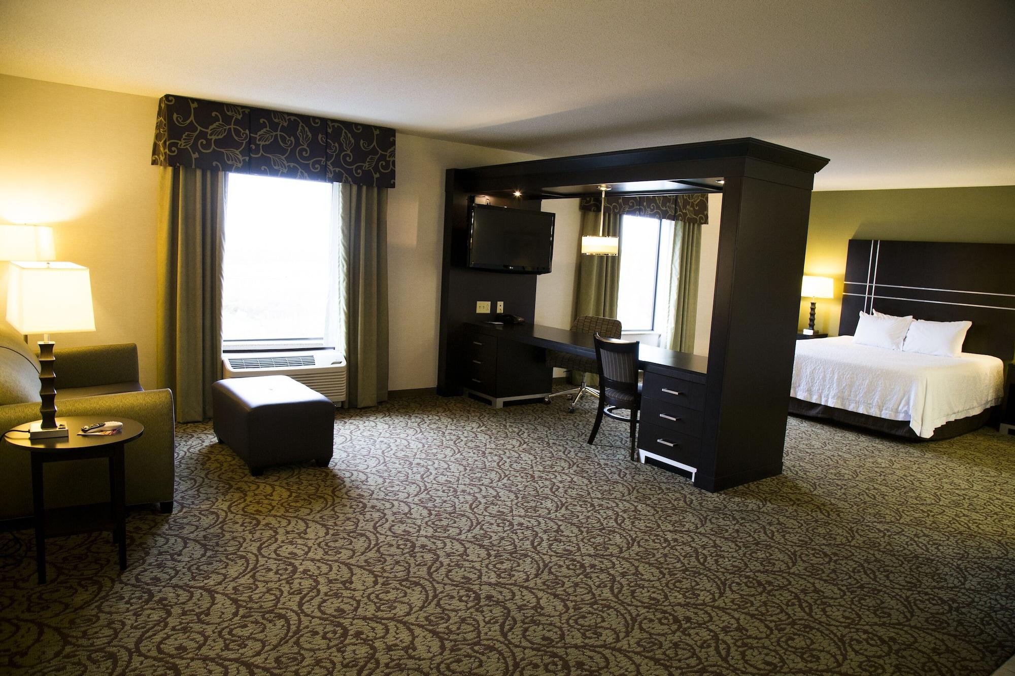 Hampton Inn & Suites Sharon West Middlesex Extérieur photo