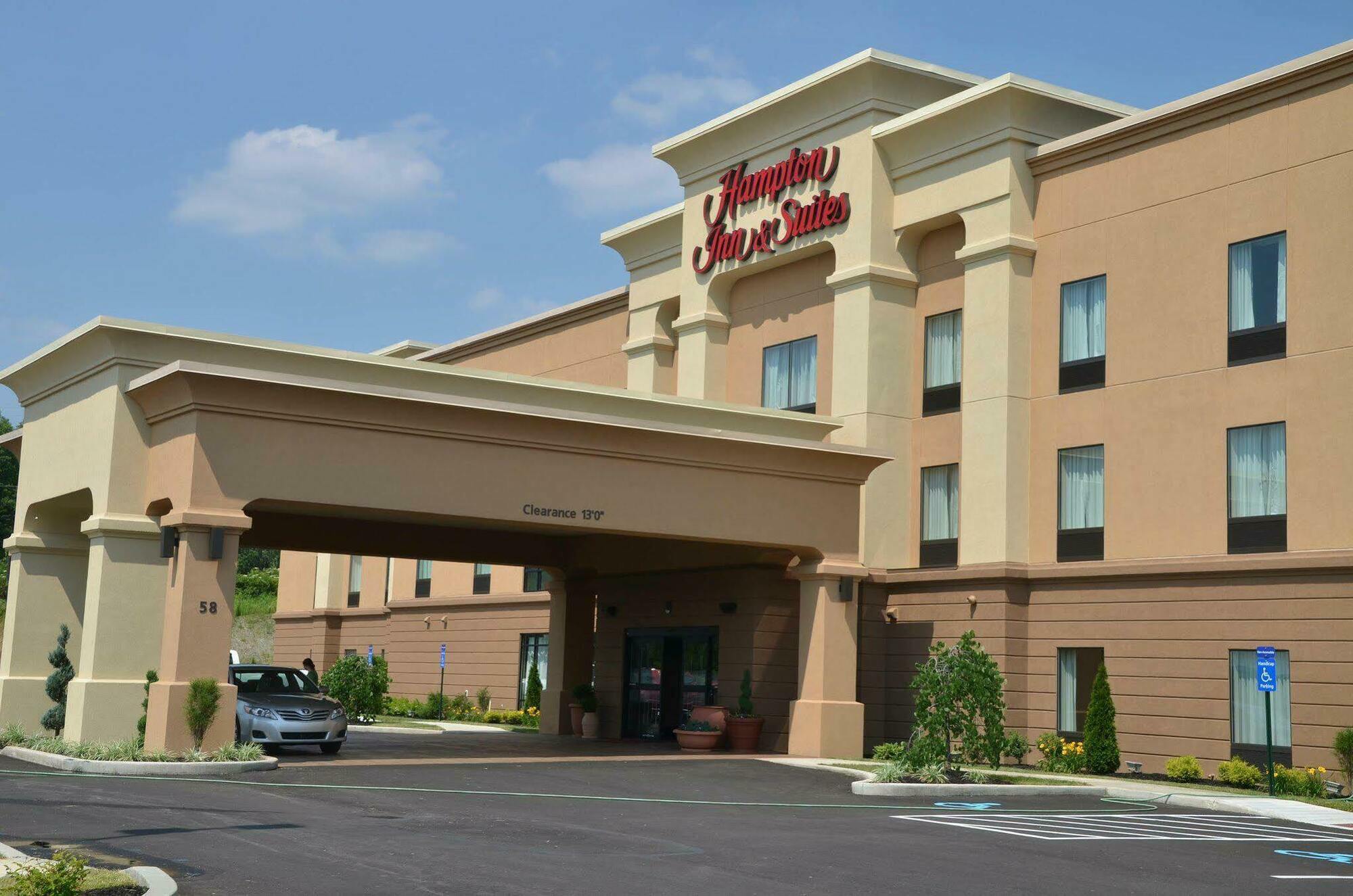 Hampton Inn & Suites Sharon West Middlesex Extérieur photo